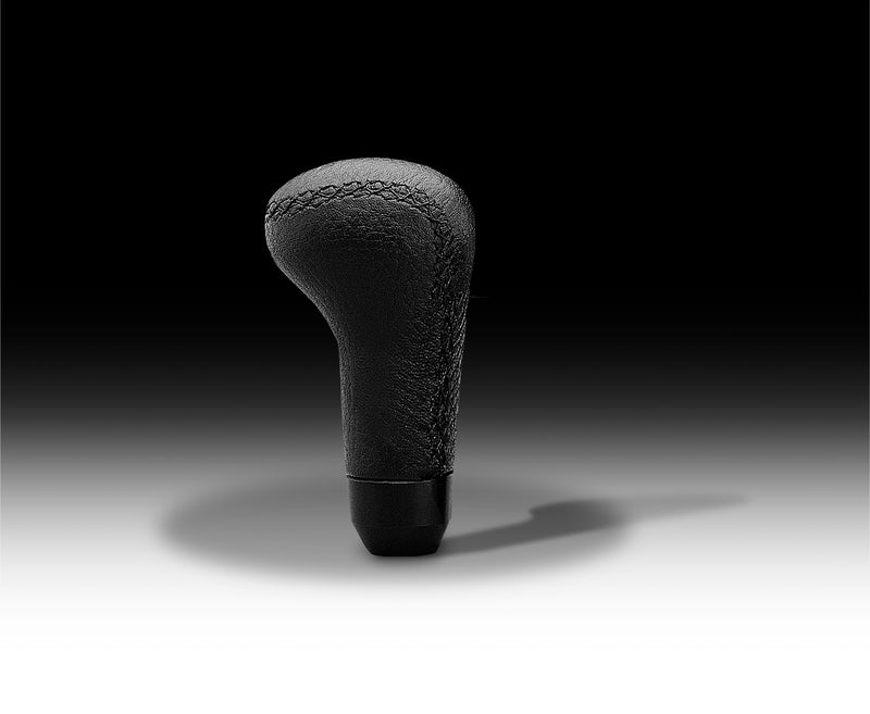 MOMO ANATOMICO SHIFT KNOB - LEATHER - SHORT OR TALL