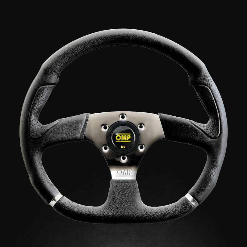 OMP STEERING WHEEL CROMO WITH 3 STEEL SPOKES SUPPLIED WITH HORN BUTTON (Old Part Number OD/2018/LN)